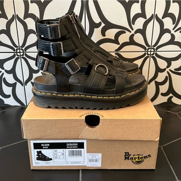 Dr. Martens Shoes - Dr Martens gladiator sandals. Sz 7 eu 38